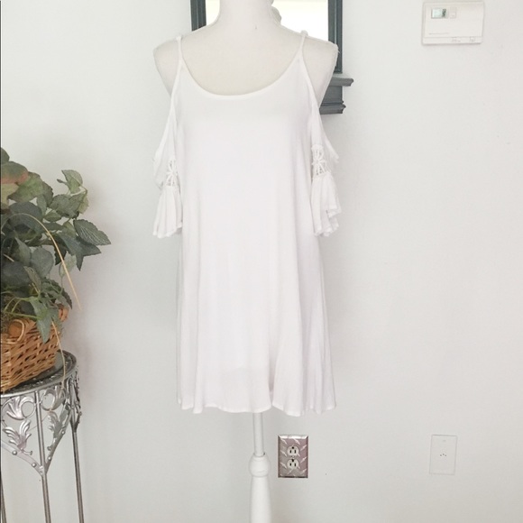 Rise of Dawn White Cold Shoulder Mini Tunic Dress Size Medium - Picture 2 of 7